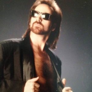 Meet your Posher, Adam